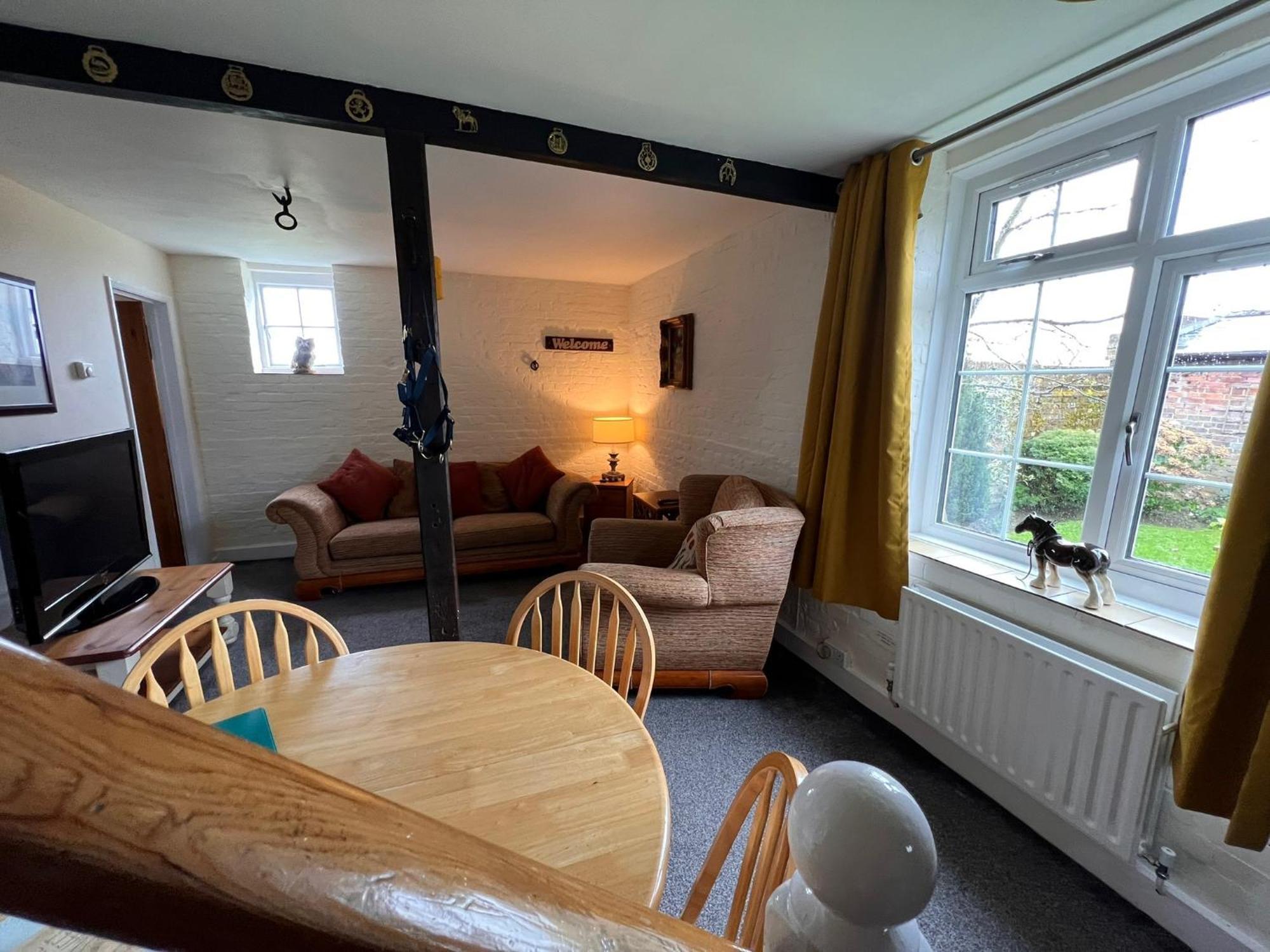 Hunston Mill Self Catering Dog Stay For Free Чичестър Екстериор снимка