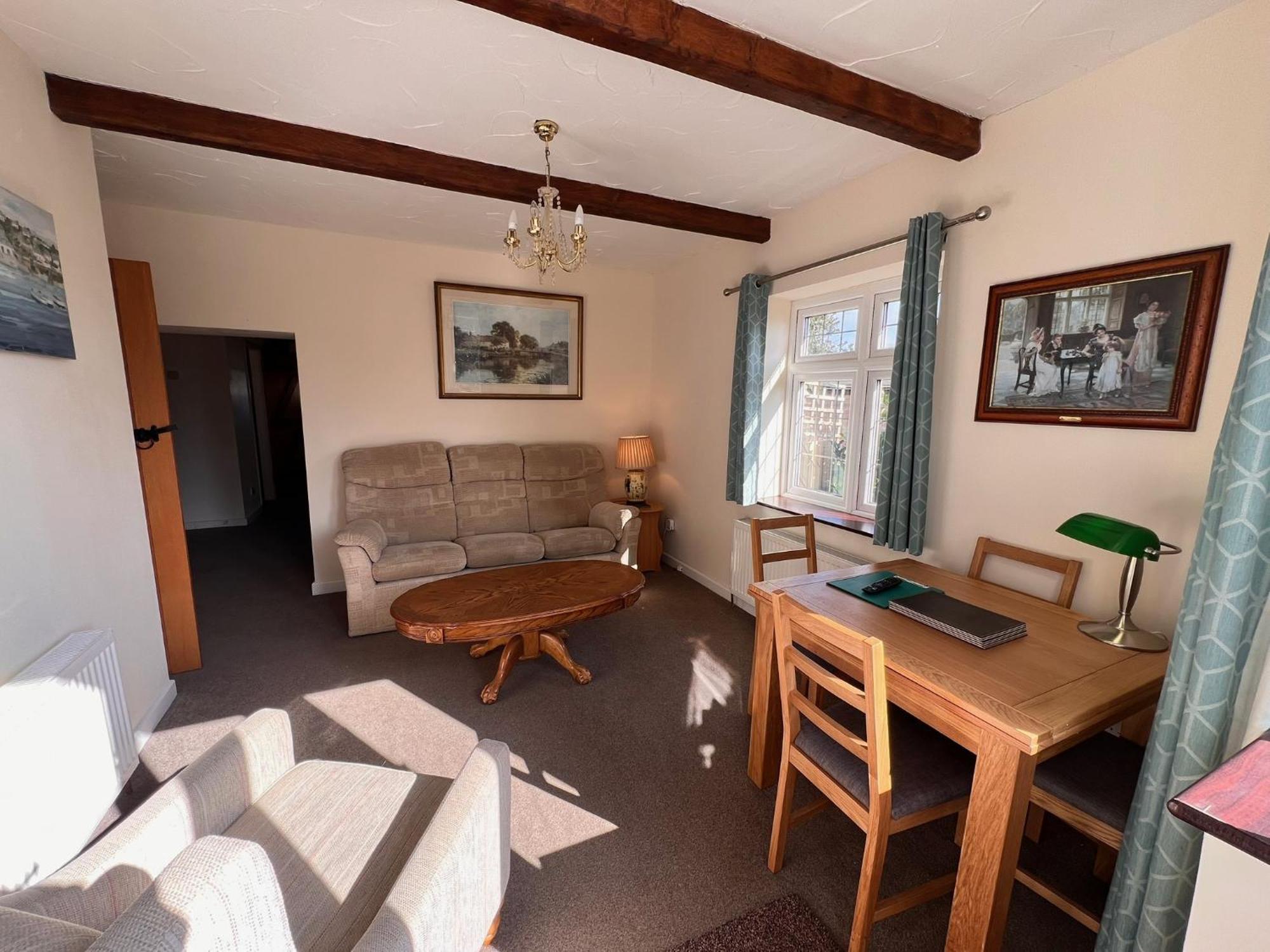 Hunston Mill Self Catering Dog Stay For Free Чичестър Екстериор снимка