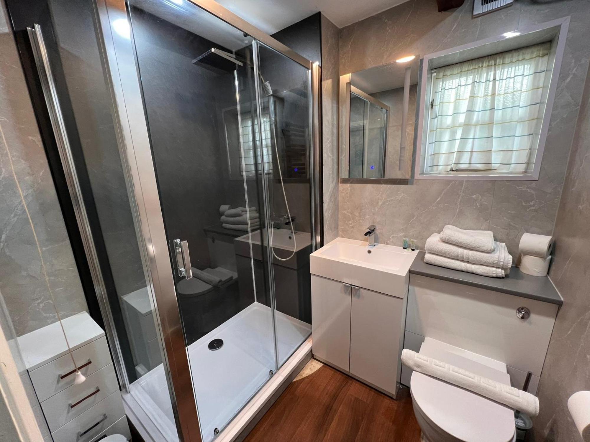 Hunston Mill Self Catering Dog Stay For Free Чичестър Екстериор снимка