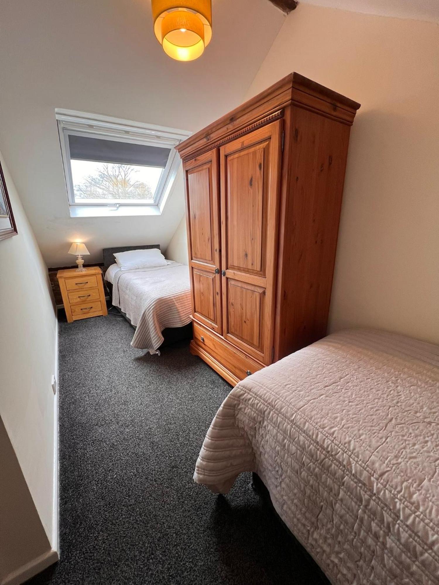 Hunston Mill Self Catering Dog Stay For Free Чичестър Екстериор снимка