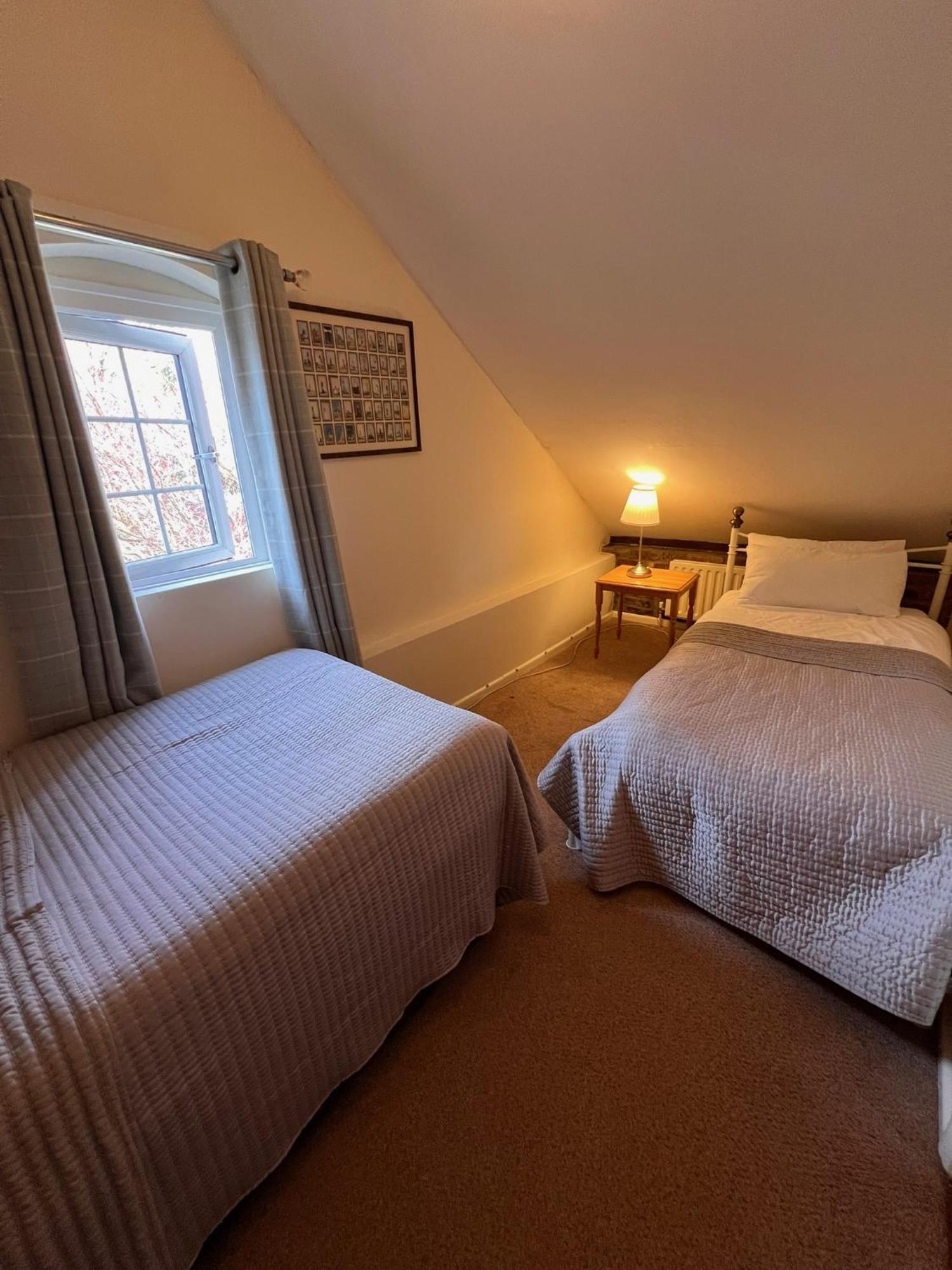 Hunston Mill Self Catering Dog Stay For Free Чичестър Екстериор снимка
