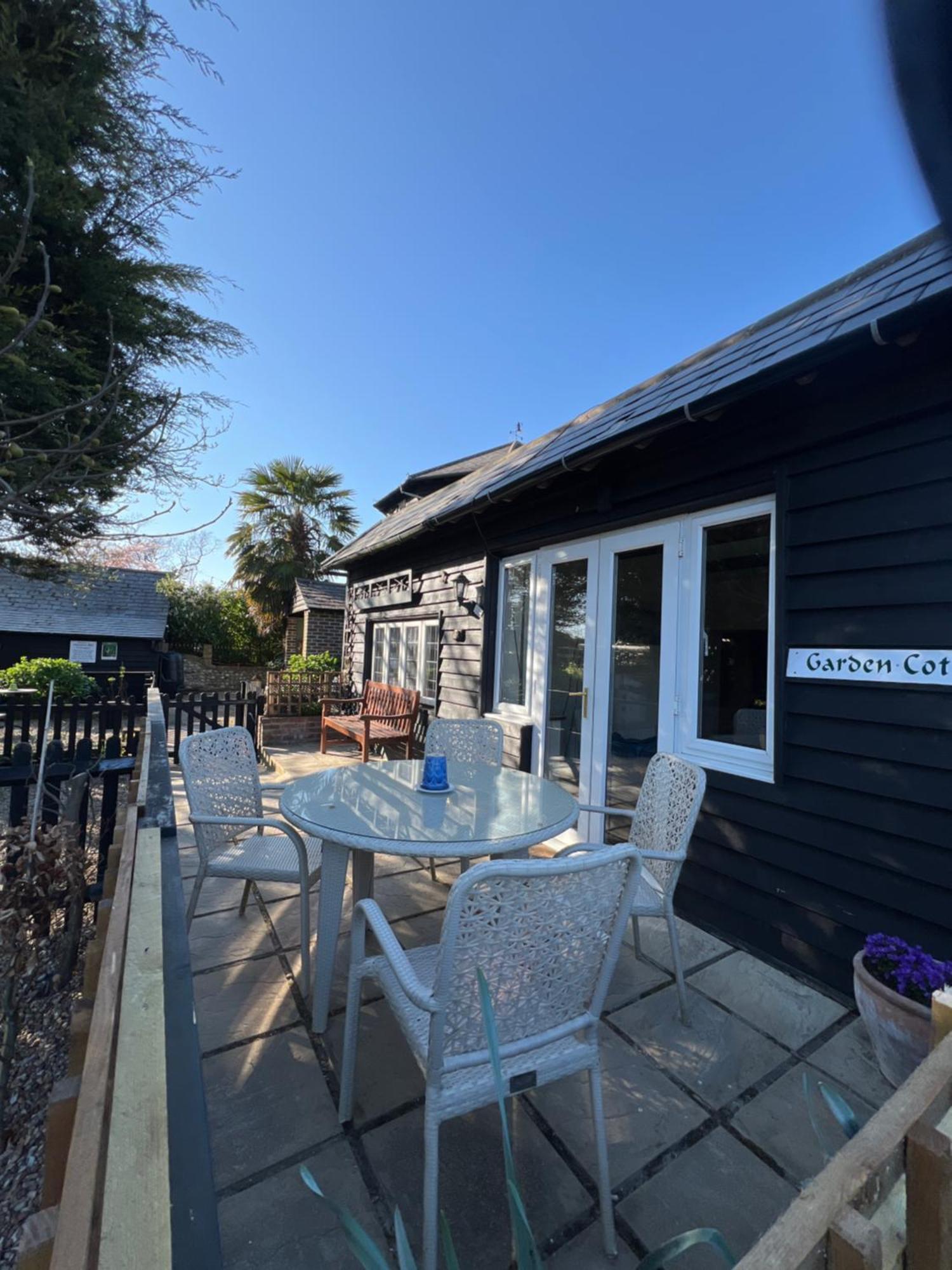 Hunston Mill Self Catering Dog Stay For Free Чичестър Екстериор снимка